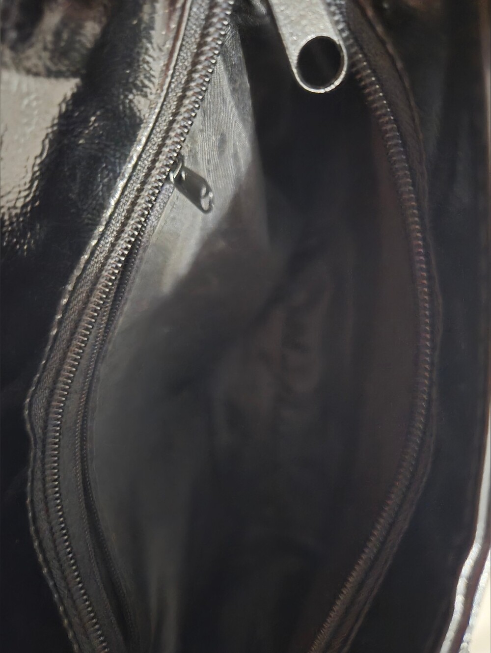 Vintage Black Leather Bag - Picture 2 of 2